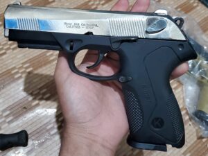 مسدس شبيه البريتا الايطالي PX4