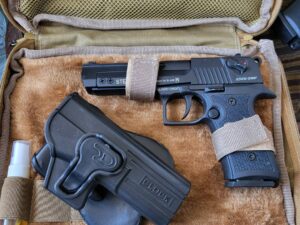 مسدس استيلو